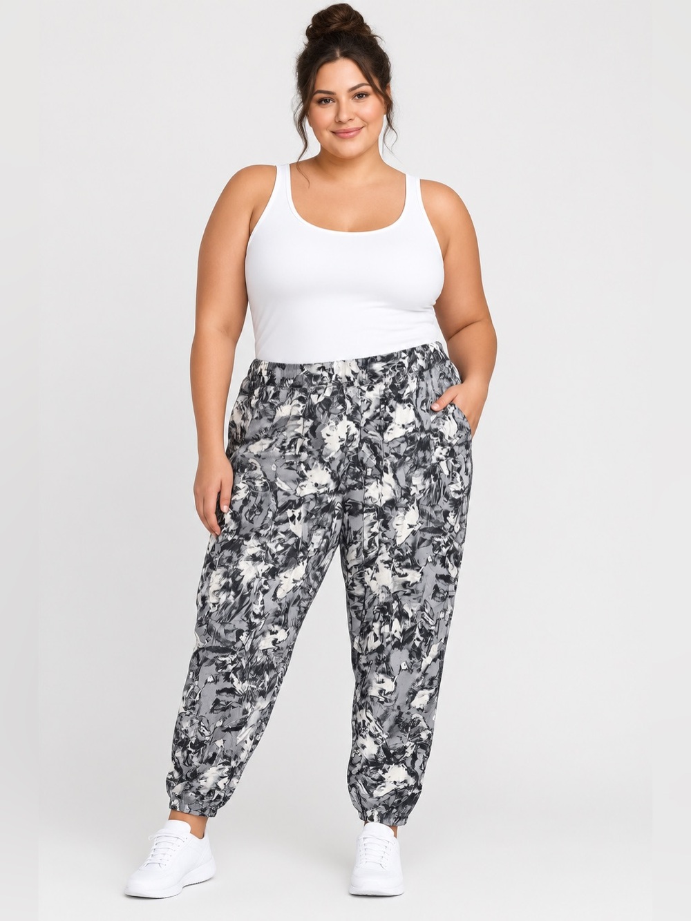 Fabletics Emily Activewear Jogger Size 3X – Abstract Grey Monarch Print NWT